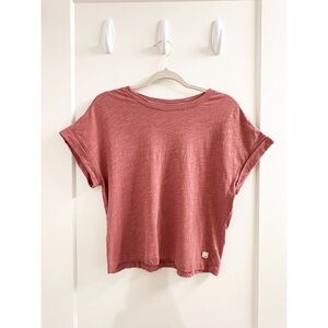 Vuori T-shirt - Pink - size small